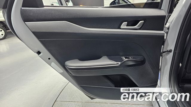 Kia K5 2026 — photo 15