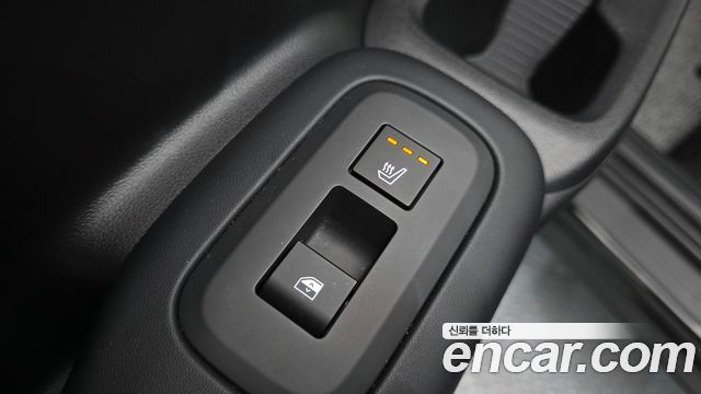Hyundai Santafe 2025 — photo 18