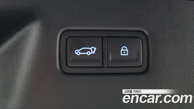 Hyundai Santafe 2025 — photo 20