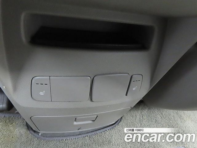 Kia Canival 2018 — photo 12
