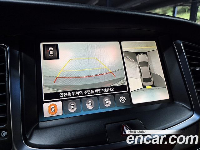Hyundai Equus 2015 — photo 9