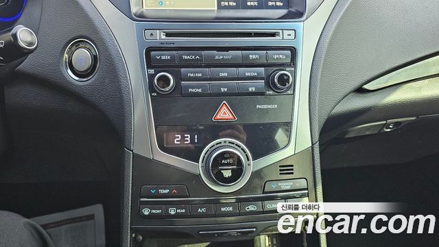 Hyundai Grandeur 2015 — photo 9
