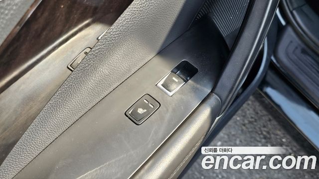 Hyundai Grandeur 2015 — photo 15