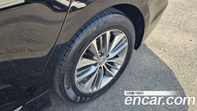 Hyundai Grandeur 2015 — photo 18