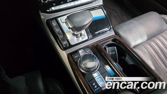 Genesis EQ900 2017 — photo 9