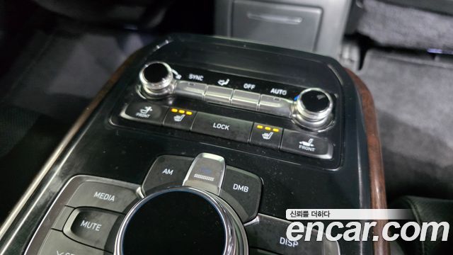 Genesis EQ900 2017 — photo 19