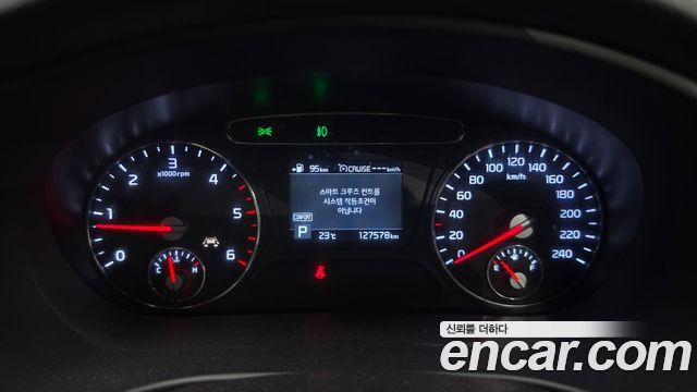 Kia Sorento 2018 — photo 11