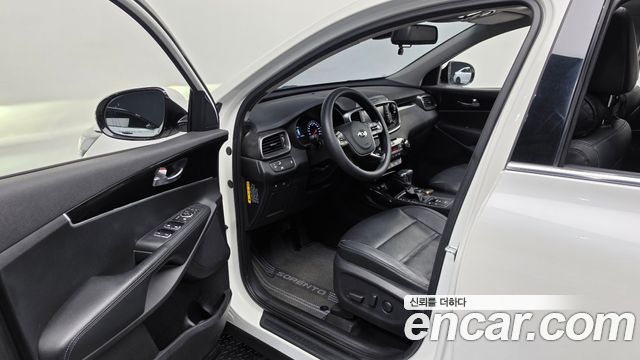 Kia Sorento 2018 — photo 13