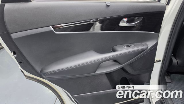 Kia Sorento 2018 — photo 15