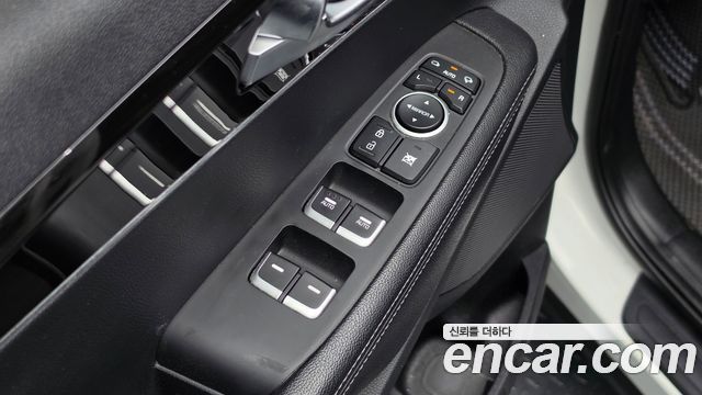 Kia Sorento 2018 — photo 29