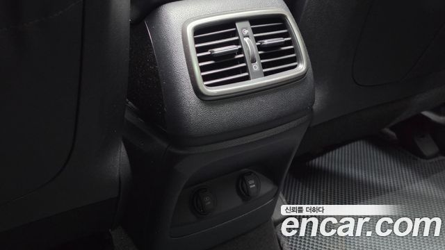Kia Sorento 2018 — photo 31