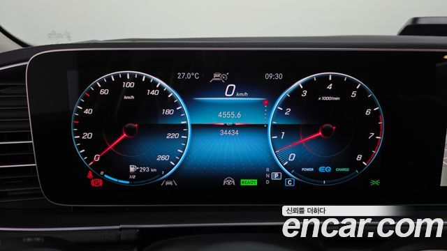 Mercedes-Benz GLE-Class 2023 — photo 11