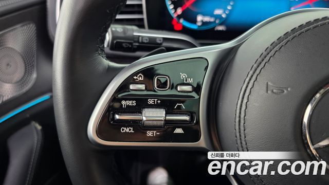 Mercedes-Benz GLE-Class 2023 — photo 34