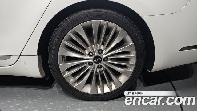 Kia K7 2017 — photo 7