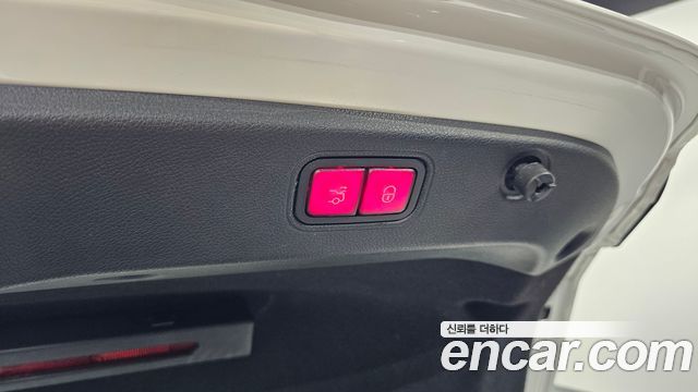 Mercedes-Benz CLS-Class 2019 — photo 20