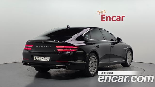 Genesis G80 2023 — photo 2