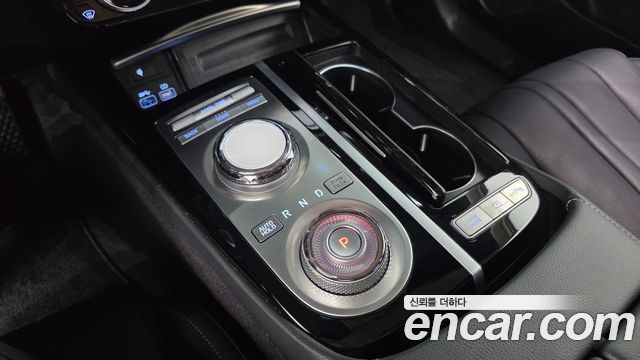 Genesis G80 2023 — photo 9