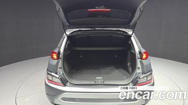 Hyundai Kona 2023 — photo 31