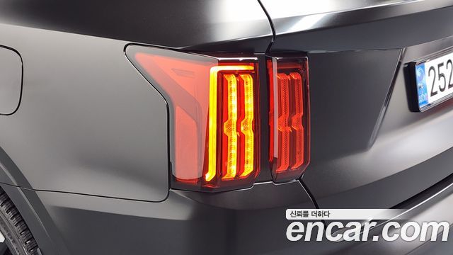 Kia Sorento 2021 — photo 9