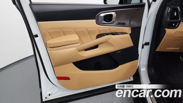 Kia Sorento 2021 — photo 14