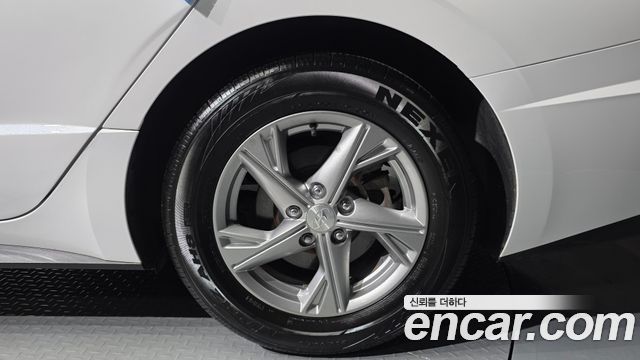 Hyundai Sonata 2022 — photo 7