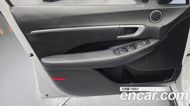 Hyundai Sonata 2022 — photo 14