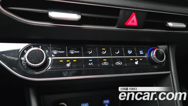 Hyundai Sonata 2022 — photo 30