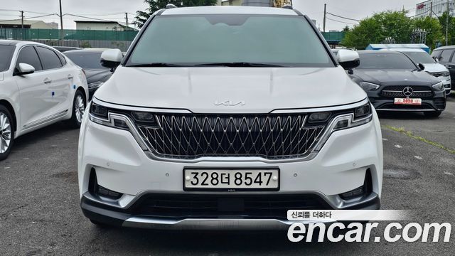 Kia Canival 2021 — photo 3