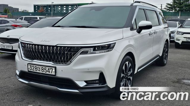 Kia Canival 2021 — photo 4
