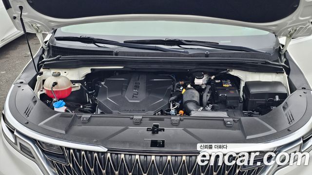 Kia Canival 2021 — photo 20