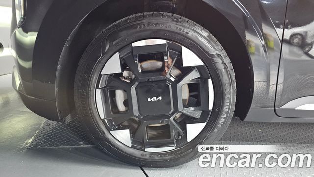 Kia Canival 2024 — photo 5