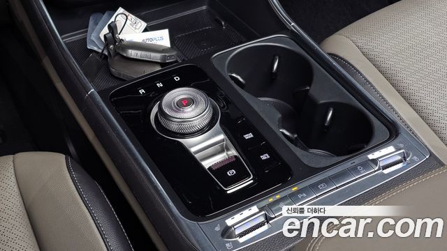 Kia Canival 2024 — photo 12