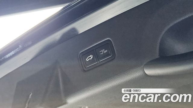 Kia Canival 2024 — photo 24
