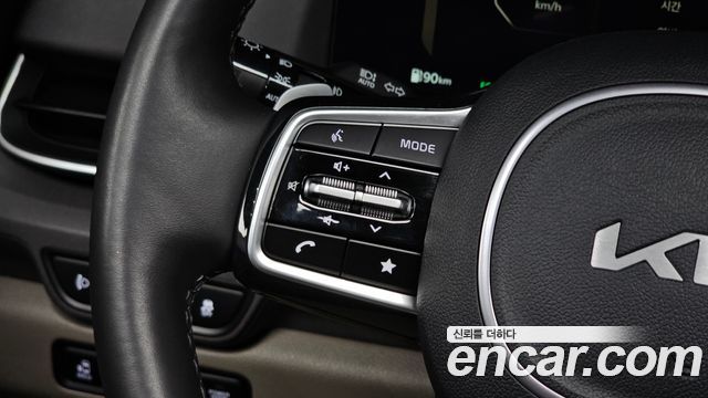 Kia Canival 2024 — photo 25