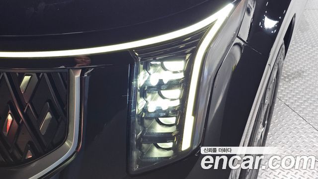 Kia Canival 2024 — photo 8
