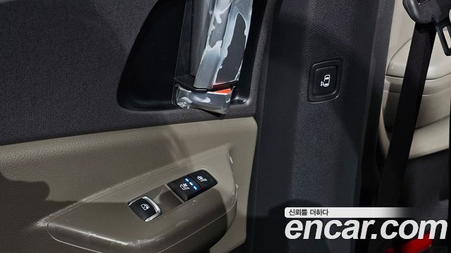 Kia Canival 2024 — photo 29