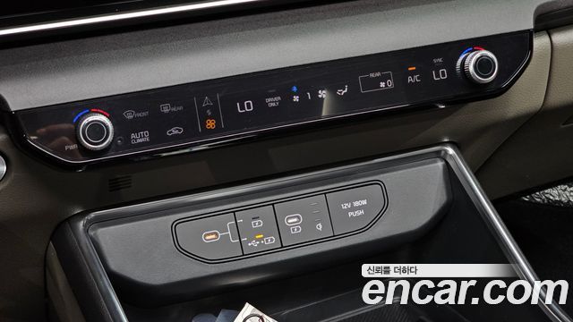 Kia Canival 2024 — photo 31