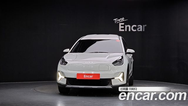 Kia Niro 2023 — photo 3