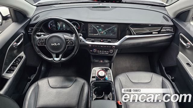 Kia Niro 2023 — photo 10