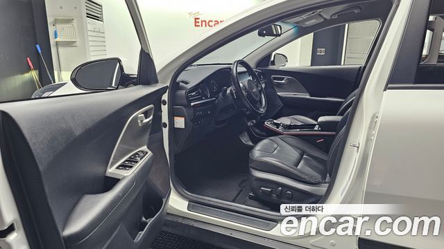 Kia Niro 2023 — photo 13