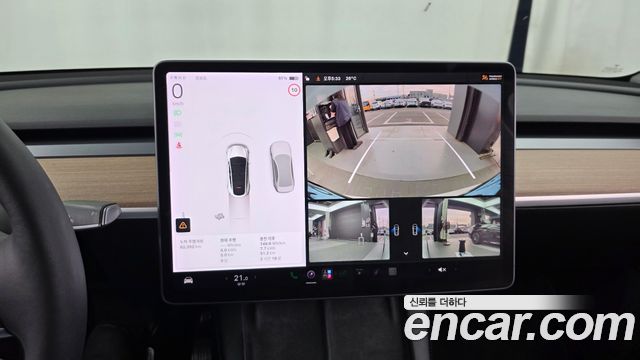 Tesla Model Y 2021 — photo 21