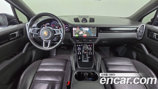 Porsche Cayenne 2021 — photo 7