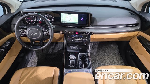 Kia Canival 2023 — photo 10