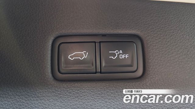 Kia Canival 2023 — photo 26