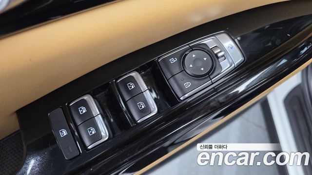 Kia Canival 2023 — photo 27