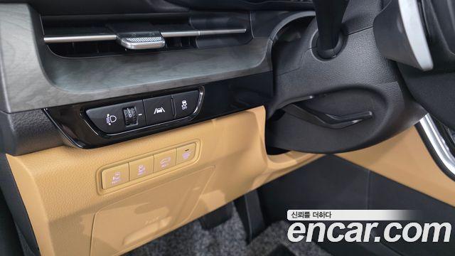 Kia Canival 2023 — photo 29