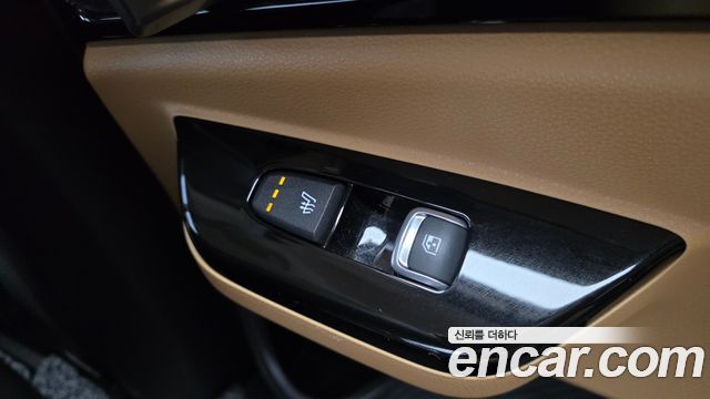 Kia Canival 2023 — photo 37