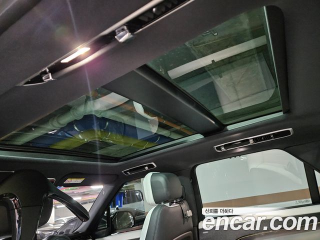 Land Rover Range Rover Sport 2025 — photo 10