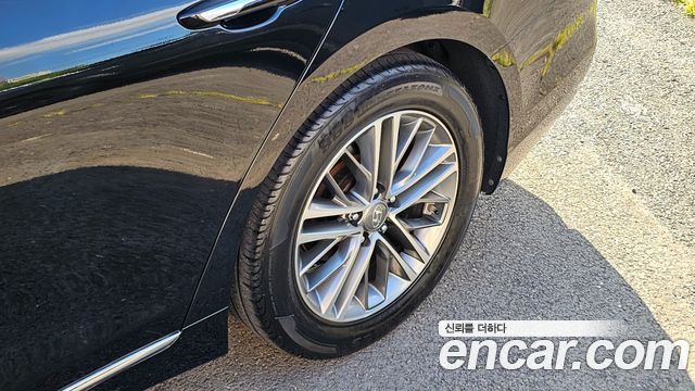 Hyundai Grandeur 2018 — photo 18