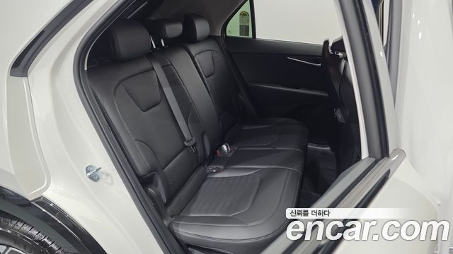 Kia Niro 2027 — photo 18